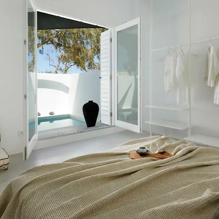 Le Blanc - Two Luxury *