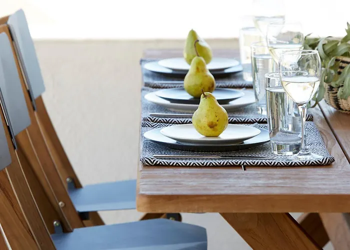 Le Blanc - Two Luxury * Mesariá