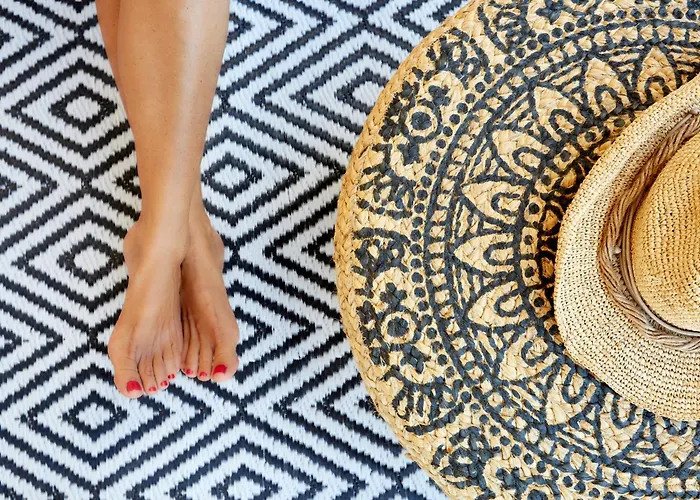 Le Blanc - Two Luxury