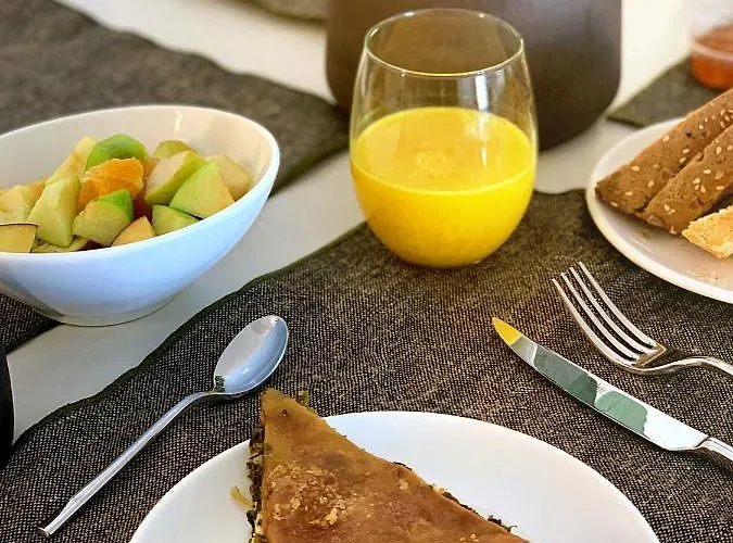 Le Blanc - Two Luxury *