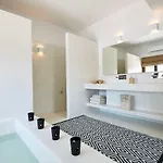Le Blanc - Two Luxury