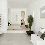 Le Blanc - Two Luxury *