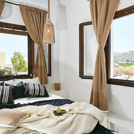 Le Blanc - Two Luxury Messaria (Santorini)