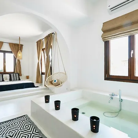 Le Blanc - Two Luxury Villa Messaria (Santorini)