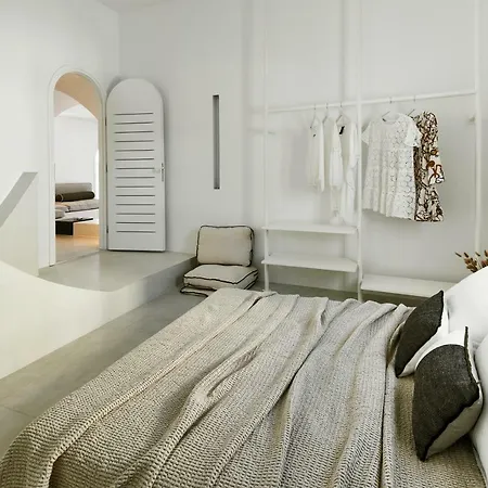 Le Blanc - Two Luxury * Messaria (Santorini)