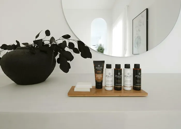 Villa Le Blanc - Two Luxury *