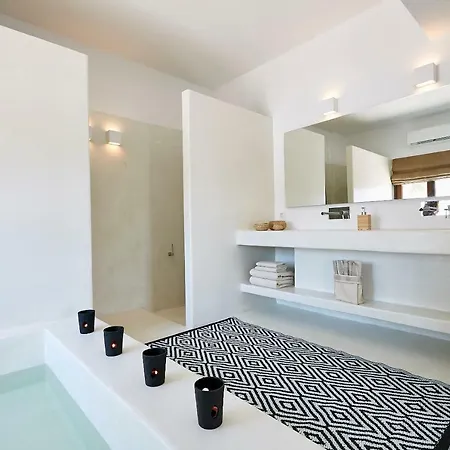 Le Blanc - Two Luxury