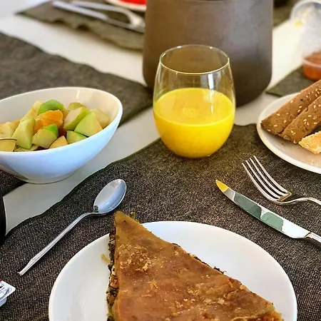 Le Blanc - Two Luxury *